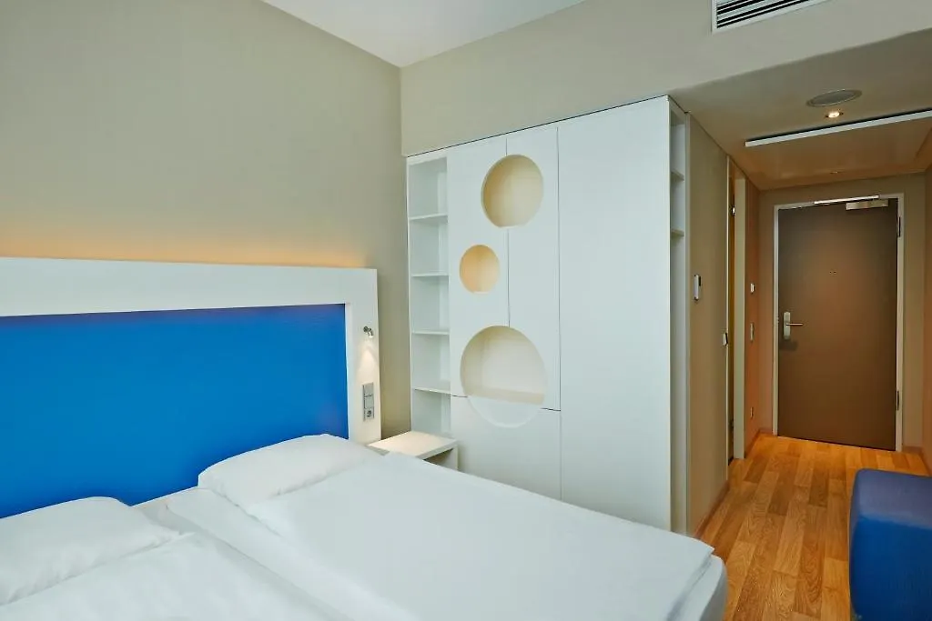 ***  H2 Hotel Muenchen Messe Germany